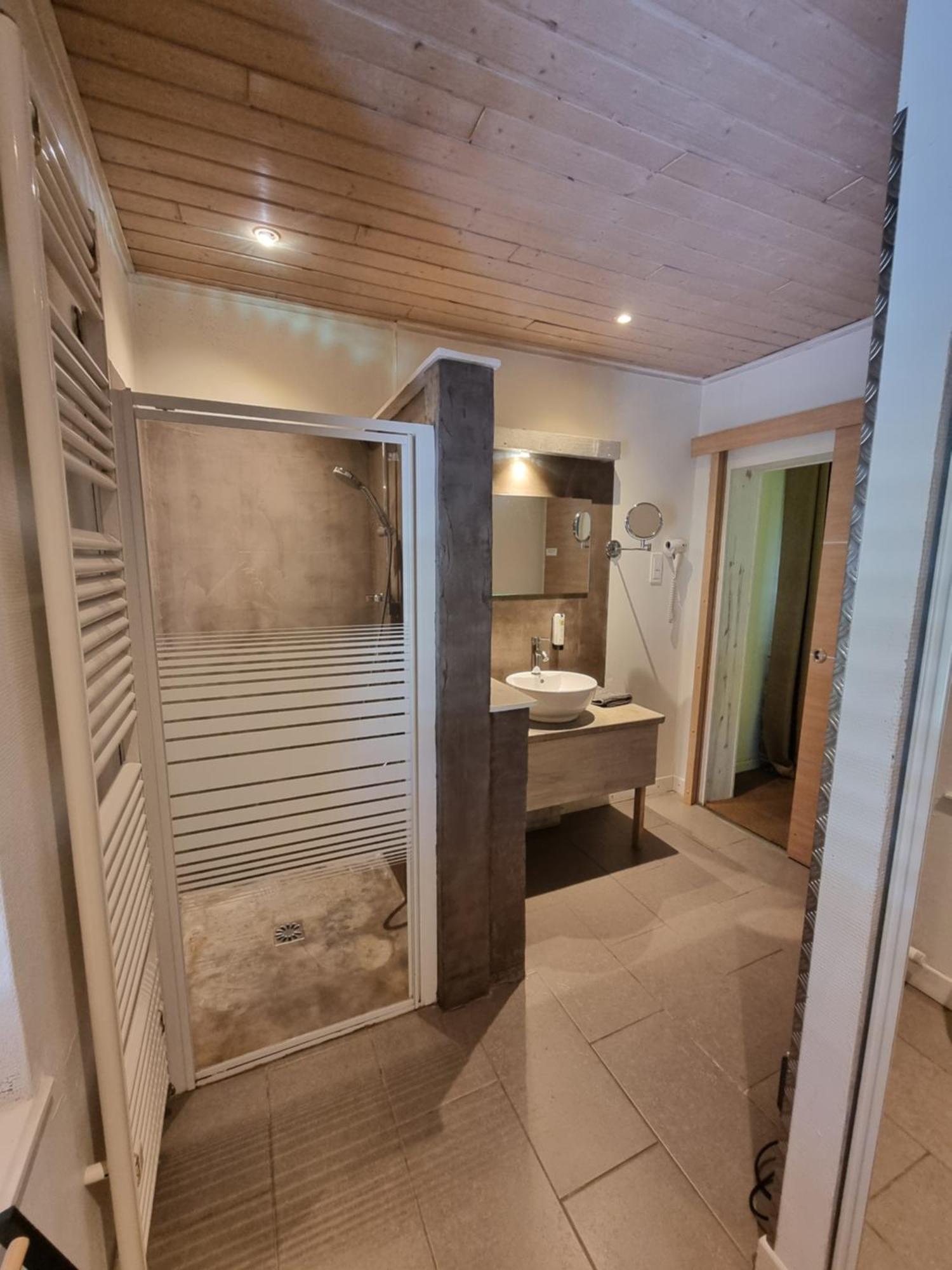 Plaine-de-Walsch Les Grands Frenes B&B 객실 사진