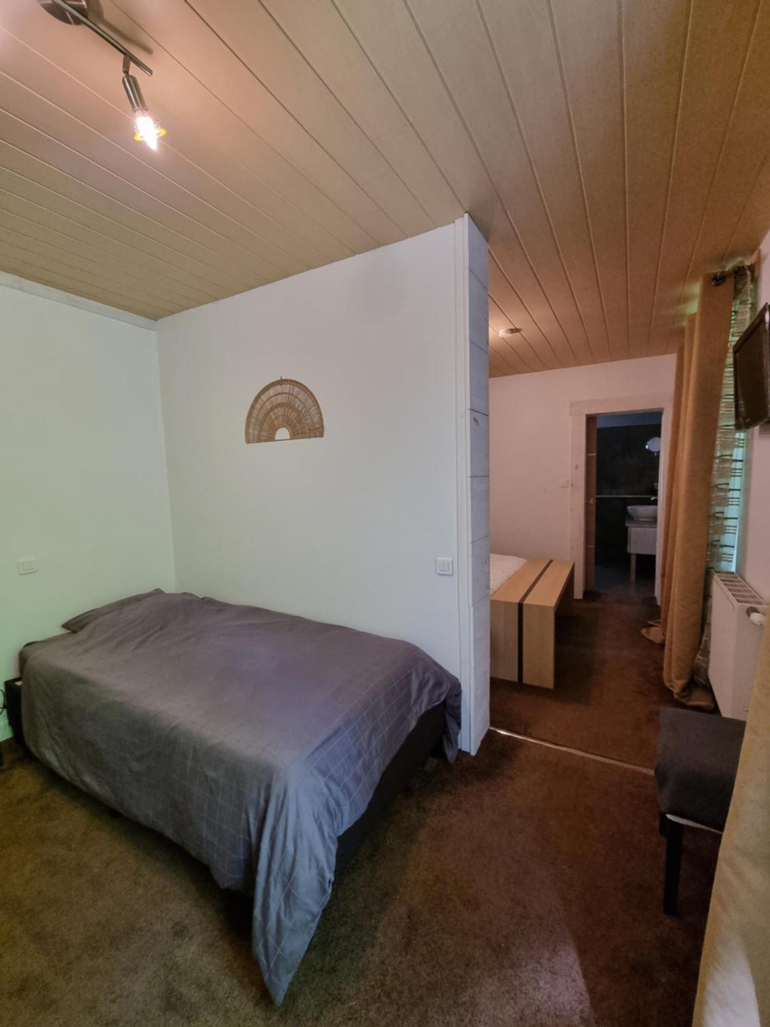 Plaine-de-Walsch Les Grands Frenes B&B 객실 사진